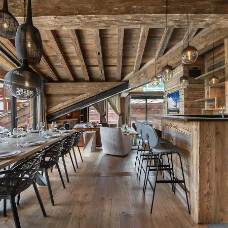 Luxueux Avec 5 Chambres, Hammam, Cheminee Et Grande Terrasse Au Coeur De - Fr-1-567-34 * Val-dʼIsère